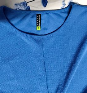 Blue Twisted Crop Top
