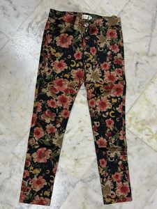 Designer Stretchable Pants For Stylish Girls