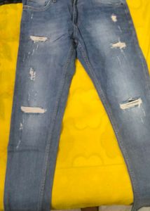 Men's Distressed Blue Jeans
