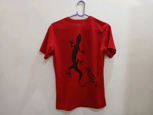 Red T-Shirt - Classic &amp; Comfortable