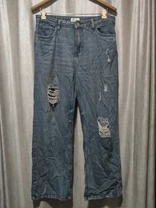 Distressed Straight-Leg Blue Jeans