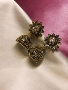 Small Stone Earrings 👌❣️
