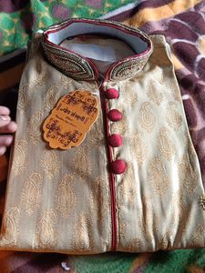 Elegant Men's Ethnic Kurta