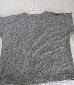 SHEIN Gray Knit Tee - New with Tags