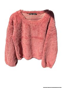 Very Prettyy Sweater ❤️❤️