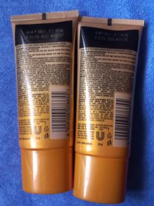 Lakme Sun Expert Matte Sunscreen SPF 50 duo