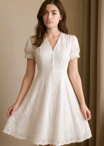 White Embroidered Kurta Zariii Work has No Stain🤍
