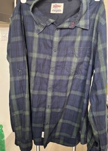 Men's Plaid Button-Up Shirt