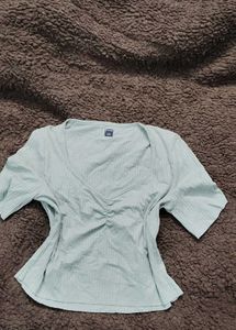 Ribbed Knit Top pista green