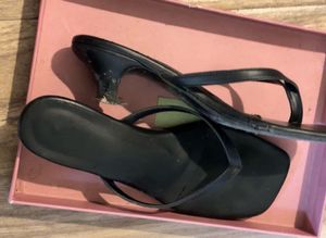Black Thong Heel Sandals