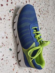 Reebok Running Shoes UK 7.5 | Lightweight &amp; Comf