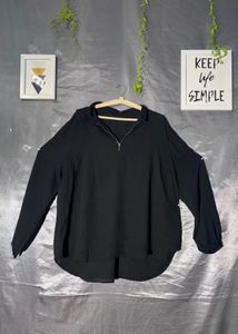 Chic Black Zipper Neck Top