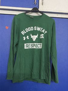 Green "Blood Sweat Respect”Graphic shirt