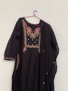 Elegant Black Embroidered Kurta Set