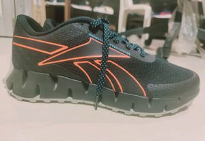 Reebok Men's Casual Shoes. Like New . Good Conditi