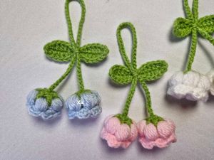 Crochet Lily of the Valley Charms / Keychain