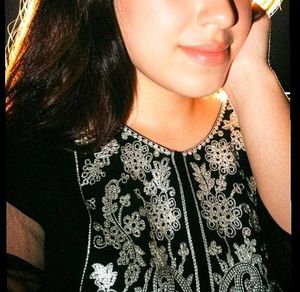 Elegant Black Embroidered Kurta
