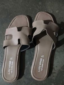 Stylish Flat Sandals for Women