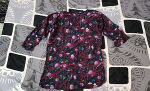 Floral Print Button-Up Tunic Top