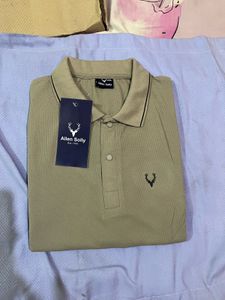 Branded Allen Solly Men'sT-Shirt new wdt tag