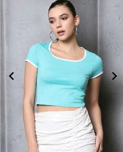 SHEIN Blue Cropped Top