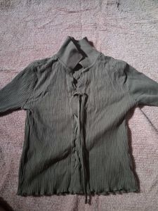 Ribbed Lace-Up olive Top