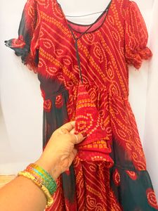 Red &amp; Black Bandhani Print Gown