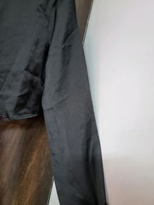 H&amp;M Satin Finish Top