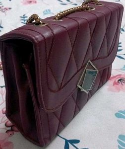 Quilted Chain Sling Bag