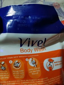 Vivel Moisturizing Body Wash Refill and lux bodywa