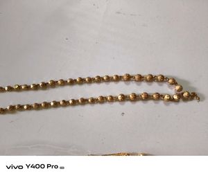 Elegant Gold Beaded Necklace