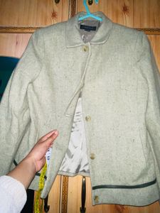 Classic Women's Tweed Jacket