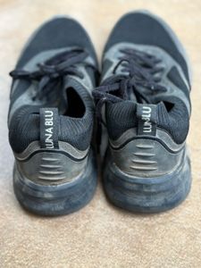 Black Sneakers For Girls