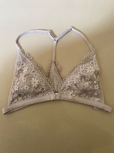 Lace Bra with Front Clasp