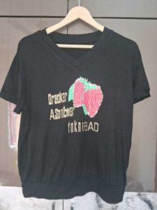 Cute Strawberry Graphic V-Neck T-Shirt