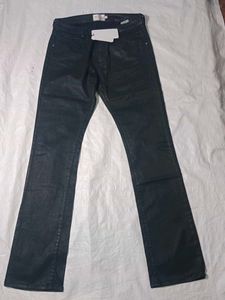 Stylish Black Jeans
