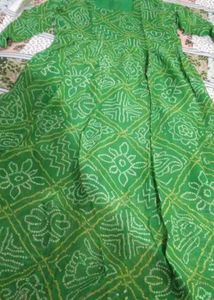 green bandhani gown