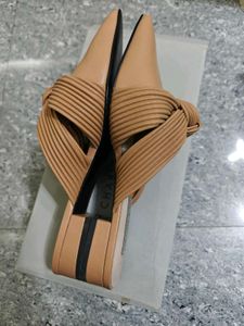 Charles &amp; Keith nude knotted Mules
