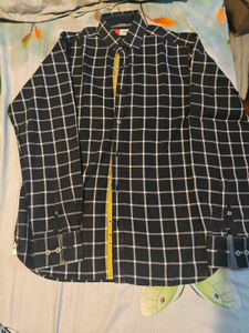 Men's Checkered Black Shirt,Size M