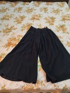 Stylish Wide Legged Pants