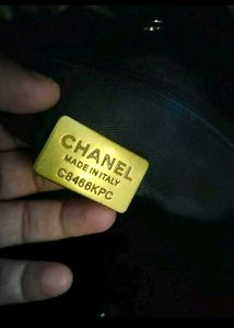 Chic Black Chanel Style Shoulder Bag