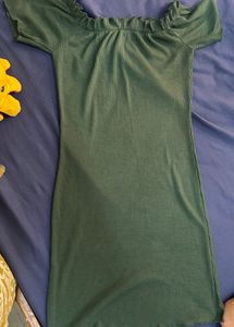 SSS Green Off-Shoulder Ribbed Mini Dress