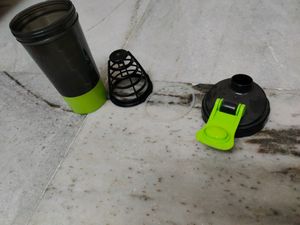 Herbalife nutrition shaker bottle