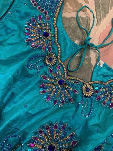 Elegant Teal Embellished kurti🎀