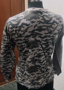 Stylish Camouflage Print Top