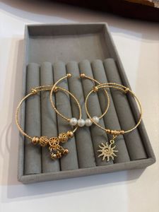 Elegant Gold Bangle Bracelet