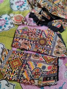 Beautiful Lahnga With Banarsi Dupatta, Free Earing