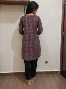Maroon Printed Cotton short Kurti  size - S