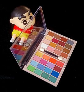 Shills Professional 32 Color Eyeshadow Palette