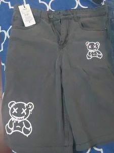 Cool Teddy Bear Print Shorts And Thumsup Cap